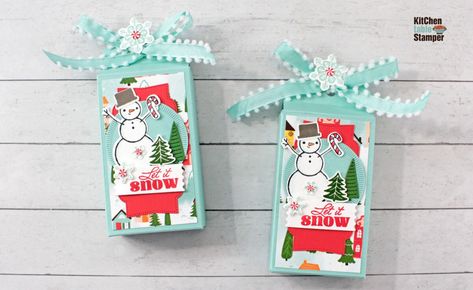 How to make a Treat Box for a Little Debbie Christmas Tree Cake Christmas Tree Brownies, Christmas Tree Cake, Tree Cakes, Different Seasons, Treat Holder, Treat Boxes, Holiday Catalog, Christmas Treats, Free Tutorial