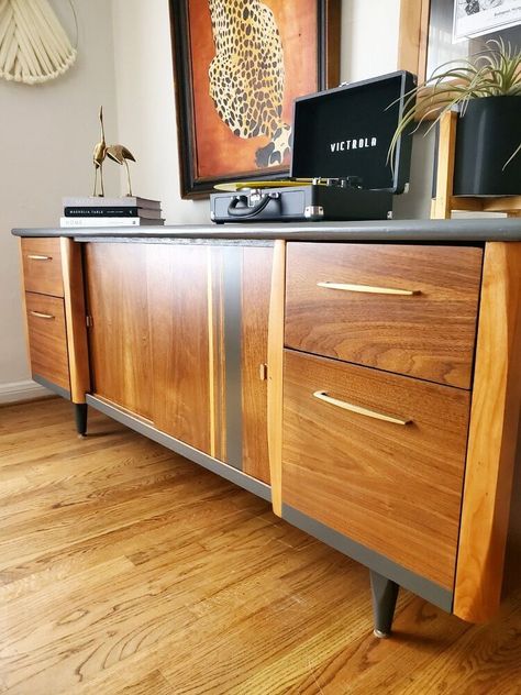 Mid Century Modern Credenza, Mid Century Credenza, Orbital Sander, Chalk Paint Projects, Paint Can, Mid Century Mod, Modern Credenza, Facebook Marketplace, Annie Sloan Chalk Paint