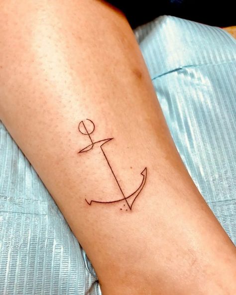 Line Anchor Tattoo, Fine Line Anchor Tattoo, Anker Tattoo, Anchor Tattoo, Line Art Tattoos, Art Tattoos, Fine Line Tattoos, Body Modifications, The Navy