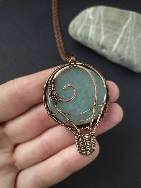 Wire Jig, Necklace Ideas, Wrapped Necklace, Jade Necklace, Copper Pendant, Wire Wrapped Necklace, Wire Weaving, Wrapped Jewelry, Copper Pendants