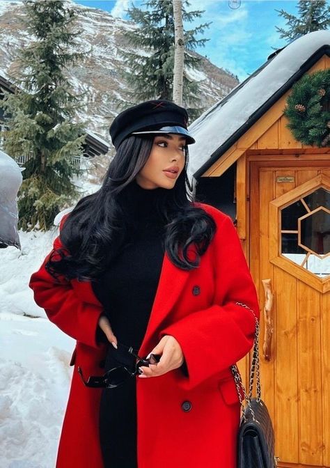 Red Beret Outfit Winter, Red Beret Outfit, Red Coat Outfit, Switzerland Zermatt, Beret Outfit, Simple Winter Outfits, Snow Cap, Red Beret, Luxury Winter