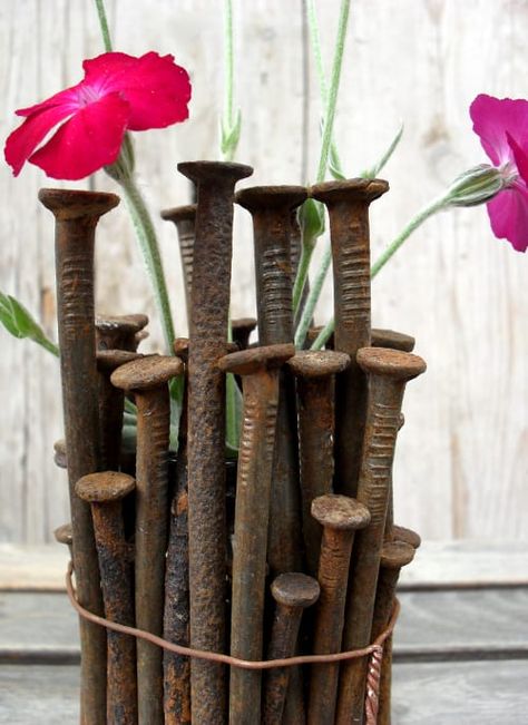 Rusty Junk, Rusty Nails, Recycled Garden Art, Rusty Garden, Rusty Nail, Garden Junk, Metal Garden Art, Rusty Metal, Scrap Metal Art