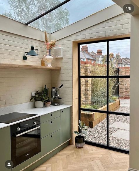 Victorian Terrace Interior, Small House Extensions, Conservatory Kitchen, Kitchen Cupboards Paint, Entrance Halls, Victorian Terrace House, Barn Kitchen, House Extension Design, Painted Kitchen