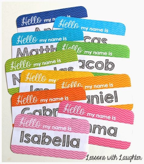 Desk Tags For Students, Class Name Tags, Desk Organization Student, Name Tags For Desks, Name Tags For School, Desk Organisation Student, Locker Name Tags, School Name Tags, Time Management College Student