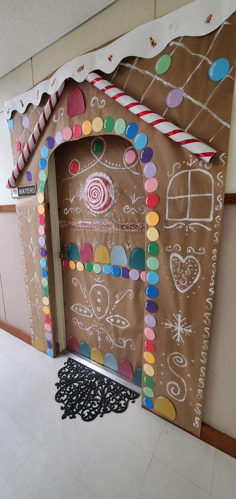 Ginger Bread Office Decor, Ginger Bread House Classroom Door Ideas, Hallway Gingerbread House, Classroom Gingerbread Door, Christmas Door Decorating Contest Gingerbread, Christmas Candy Land Door Decorations, Gingerbread House Wall Decor, Gingerbread Village Bulletin Board, School Gingerbread Decorations