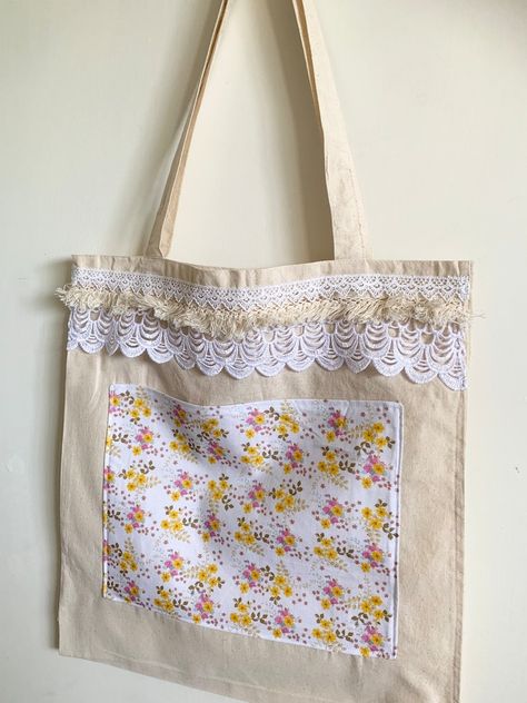 Upcycled Market Tote Bag Reusable Bag Market Bag Tote Bag - Etsy Upcycled Tote, Anniversary Cards For Boyfriend, Diy Tote, Lace Bag, Market Tote Bag, Cards For Boyfriend, Practical Bag, Floral Bags, Couture Sewing