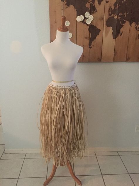 Ambrose Cosplay — Making Moana Part 4: The Skirts Moana Jr Costumes, Bullet Journal Frames, Moana Jr, Cosplay Making, Ideas Disfraz, Costume Family, Grass Skirt, Tropical Twist, Pot Crafts