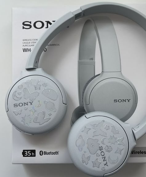 Grey Headphones, Headphone Outfit, Headphone Decoration, Cute Headphones, Aesthetic Objects, Apple Headphone, Sony Headphones, Headphones Design, Best Headphones