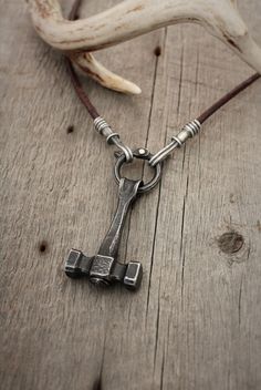 900+ Dreamin ideas in 2022 | fall garden vegetables, new mexico style, rocket mass heater Blacksmith Hammer, Hammer Necklace, Gold Man, Hantverk Diy, Hammered Necklace, Iron Jewelry, Blacksmith Projects, Ring Man, Thor's Hammer