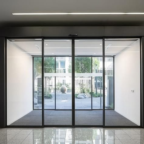 Sliding Doors - ST Flex Secure from dormakaba Store Entrance Design, Sliding Door Office, Glass Office Doors, Automatic Doors, Store Entrance, Automatic Sliding Doors, Glass Sliding Doors, Retail Facade, Sliding Door Design