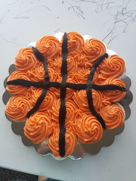 Basketball cupcake pull apart cake Basketball Cupcake Cakes Pull Apart, Basketball Cupcakes Ideas Birthdays, Easy Basketball Cupcakes, Baseball Basketball Cake, Pull Apart Basketball Cupcake Cake, Sport Themed Cake, Basketball Pull Apart Cupcakes, Sports Cupcake Cake, Basketball Birthday Cupcakes