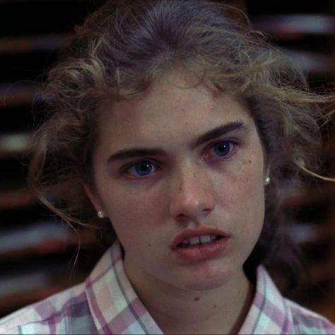 Heather Langenkamp, Nancy Thompson, Street Film, All Horror Movies, College Senior Pictures, New Nightmare, Halloween Is Coming, Movie Blog, The Alchemist