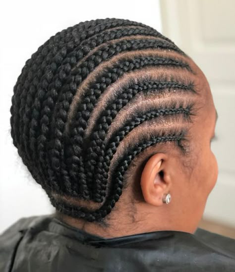 Among short, medium and long versions of box braids, medium box braids hairstyles have been popularized over the last few decades to a great extent. These box-shaped protective hairstyles are widely used for gaining glamorous hairstyle as well as for protecting the natural hair. So far we know, Around 5000 years ago the Himba people […] Kids Crochet Hairstyles, Sew In Braids, Crochet Braid Pattern, Havana Twists, Hair Braid Patterns, Medium Box Braids, Sew In Hairstyles, Sew In Weave, American Hairstyles