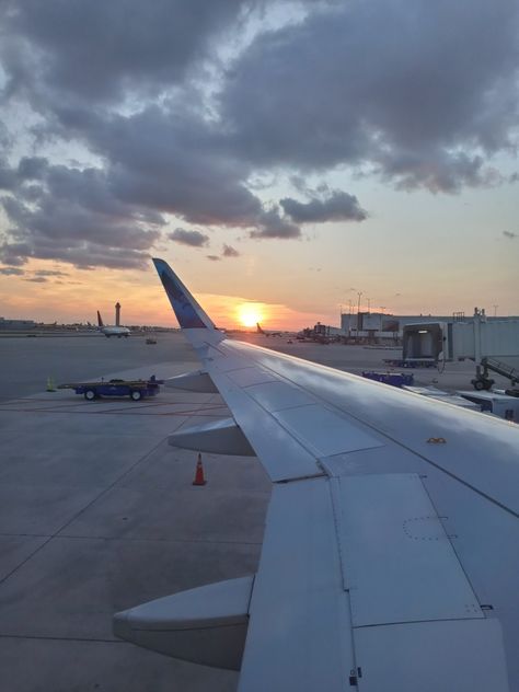 Than to travel far and wide around this gift from God. Travel while your young and able. This was the scene out my window seat last week on a short flight to Orlando. Flight View Window Seats, Flight View, Window Seats, Window View, Young At Heart, Nothing More, Window Seat, The Scene, Airplane View