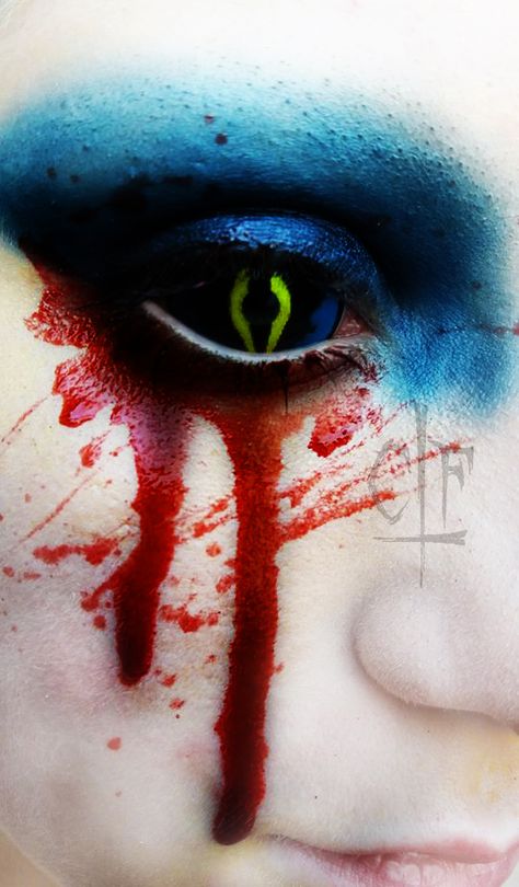 Sclera Lenses, Sclera Contacts, Vampire Contacts, Black Contact Lenses, Awesome Cosplay, Halloween Contacts, Halloween 2022, Blue Dragon, Fantasy Makeup