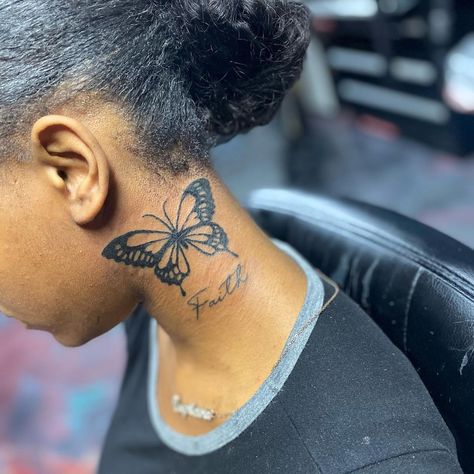 LEAH DAVINCI🤍 on Instagram: “Neck tat for my frienddd” Neck Tats Women, Baddie Tats, Neck Tats, Baddie Tattoos, Empowering Tattoos, Girl Neck Tattoos, Feminine Tattoo Sleeves, Neck Tattoos Women, Black Girls With Tattoos