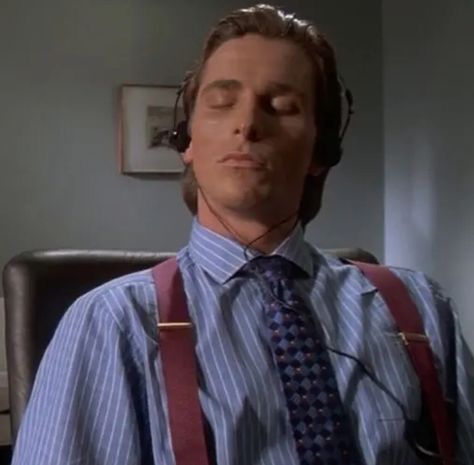 Patrick Bateman Listening To Music, Bateman Patrick, Patrick Bateman Memes, Patrick Batman, Letterboxd Icons, American Pshyco, 2000s Horror, Short Instagram Quotes, Spiritual Animal