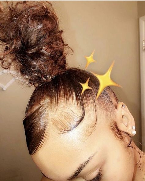 @sunnnyspams on Instagram: “How do you like to do your hair?  #explorepage #explorer #explore #edges #baddies #baddie #baddieoutfits #baddieedits #baddieoutfit…” Slicked Back Bun, Slicked Back Hairstyles, Greasy Hair, Hairstyles Trendy, Hairstyles Braided, Slick Back, Slicked Back Hair, Natural Hair Updo, Work Hairstyles