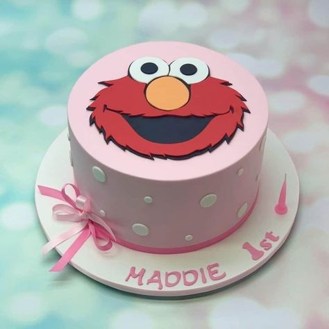 Elmo Smash Cake, Elmo Birthday Cake, 19th Birthday Cakes, Sesame Street Cake, Elmo Cake, How To Stack Cakes, Birthday Sheet Cakes, Smash Cake Girl, Elmo Birthday Party