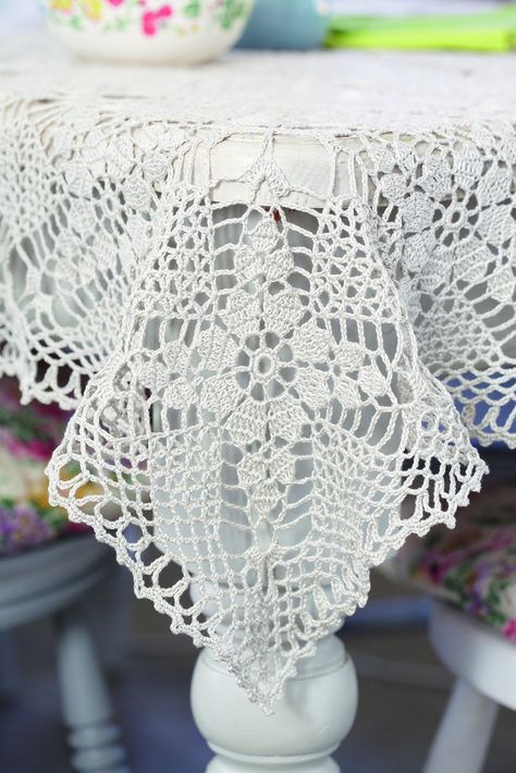 Crochet Tablecloth Pattern 030 Crochet Table Cloth, Crochet Tablecloth Pattern, Free Crochet Doily Patterns, Crochet Table Runner Pattern, Crochet Table, Crochet Supplies, Crochet Bedspread, Crochet Curtains, Crochet Lace Pattern