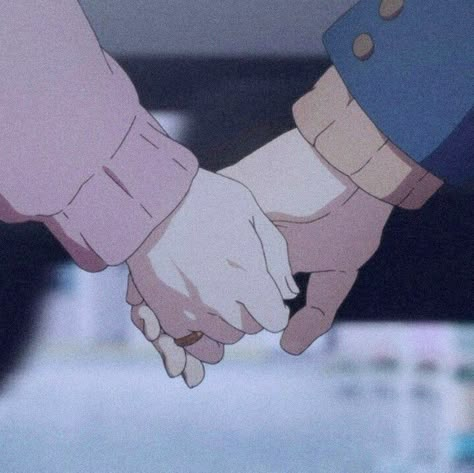 Gosh. These people are staring at us, mind yall business. Aesthetic Holding Hands, 90s Anime Aesthetic, Anime Hands, Anime Head, Cute Couple Art, Anime Pics, 90s Anime, Cute Anime