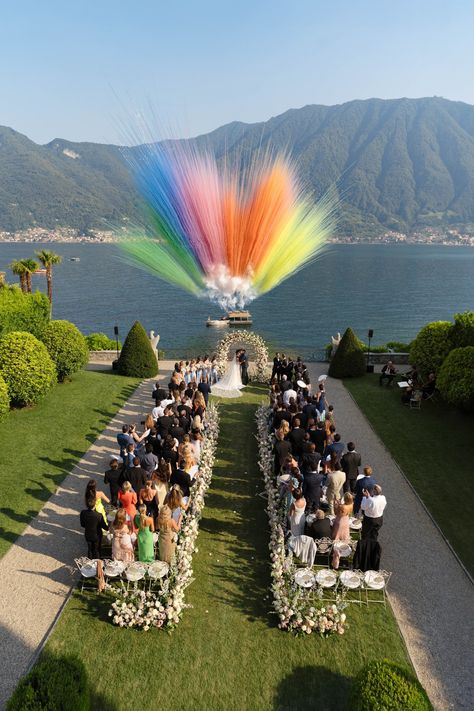 Fireworks At A Wedding, Daytime Fireworks Wedding, Rainbow Wedding Arch, Firework Wedding, Rainbow Fireworks, Fireworks Day, Rave Wedding, Italy Como, Wedding Rainbow