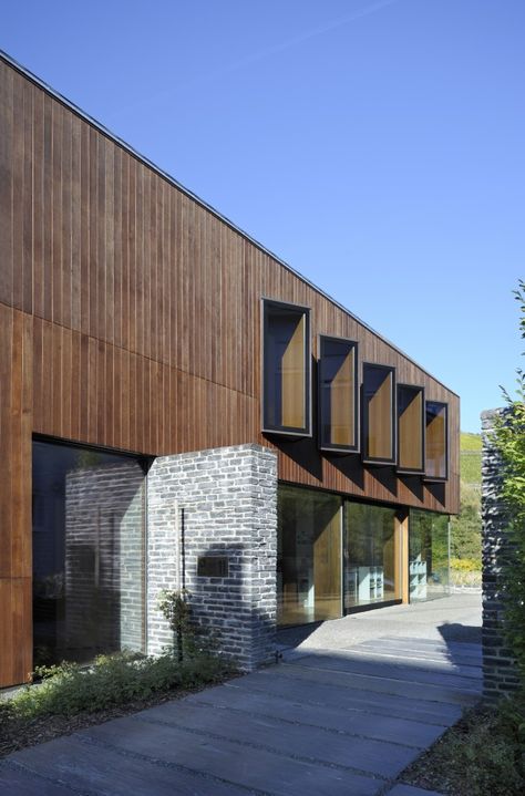 Kasel / Architekten Stein Hemmes Wirtz Architecture Windows, Window Reveal, Window Architecture, Wood Facade, Wooden Facade, Roof Structure, Passive House, Energy Efficient Homes, Architecture Exterior