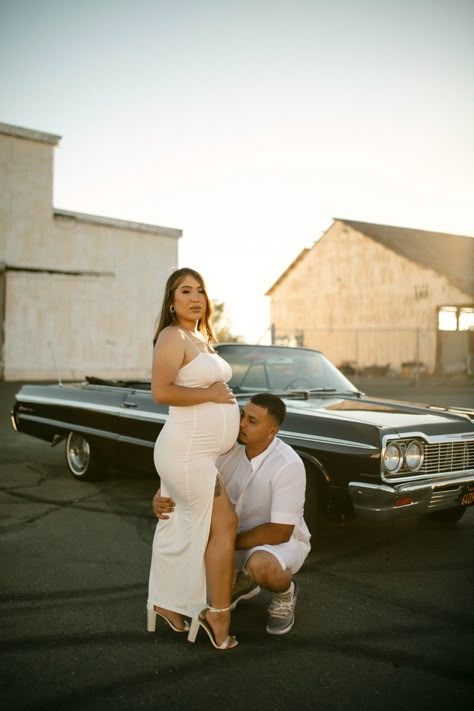 Chicano Maternity Style. Vallejo, Ca. Rocio Rivera Photography Lowrider Maternity Shoot, Streetwear Maternity Shoot, Lowrider Gender Reveal, Old School Maternity Shoot, Car Maternity Shoot, Pregnant Streetwear, Mexican Maternity Shoot, 90s Maternity Shoot, Flying Pregnant