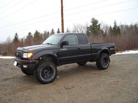 Pics of your 1st gen lift? Before and/or after? | Tacoma World 1st Gen Tacoma, Tacoma Grill, Tacoma Camper Shell, 2024 Cars, Toyota Tacoma Off Road, Tacoma Wheels, Taco Ideas, Tacoma Access Cab, Range Rover 2014