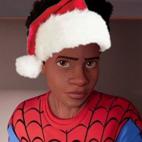 Miles Morales Christmas Pfp, Christmas Pfp Boy, Miles Spiderman, Christmas Pfp, Vintage Photo Editing, Man Stuff, Christmas Icons, Miles Morales, Spider Verse