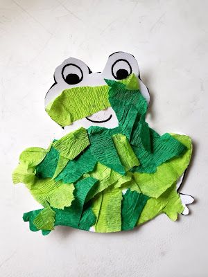 Pond Lesson Plans For Toddlers, Green Frog Craft Preschool, Pond Art For Toddlers, Green Art For Toddlers, Frog Art For Infants, Frog Process Art, Reptile Crafts For Toddlers, Color Green Activities For Toddlers, Rainforest Art For Toddlers