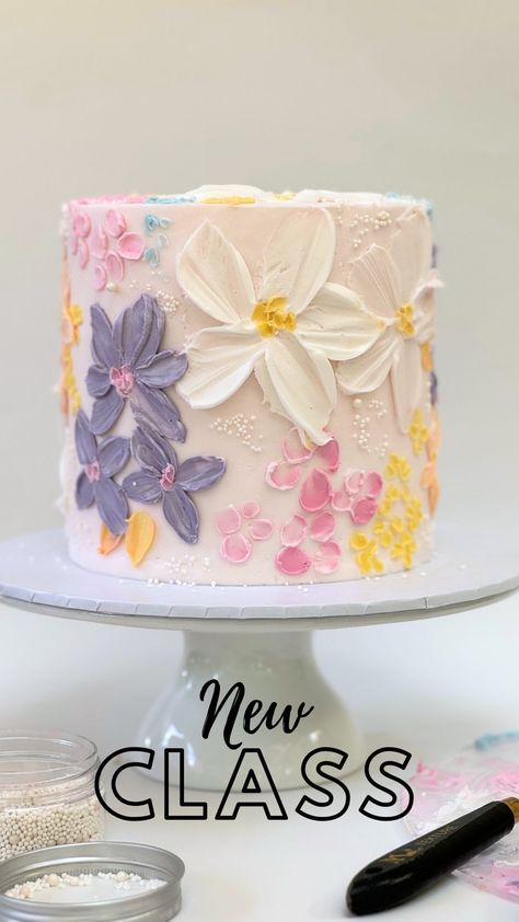 Katelyn | Cake Art, Design & Decoration 🇦🇺 | NEW CLASS ALERT 🚨 @georgiaandellaxx will be teaching how to create this gorgeous floral palette knife cake at @mydreamcake1 ! (Just in… | Instagram Palette Cake Design, Pallet Knife Cake Decorating, Palette Knife Cake, Crumb Coat, Floral Palette, Cake Painting, Bakery Items, Quick Cake, Cake Decorating Classes