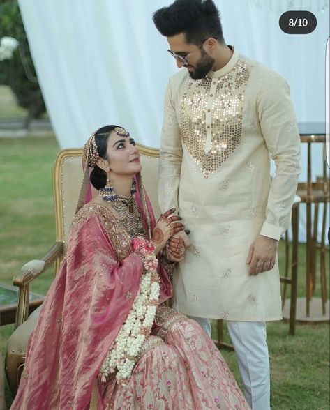 Sarah Khan Wedding Dress, Sara Khan Wedding Pics, Pakistani Photoshoot, Bridal Gharara Pakistani, Sarah Khan Wedding, Wedding Gharara, Sarah Falak, Bridal Gharara, Bride Groom Photoshoot