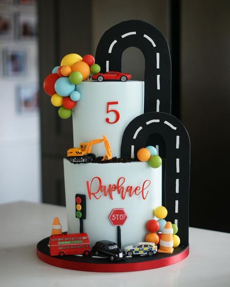 Racing Cakes For Boys, Vehicles Cake, Two Fast Two Furious, Cars Cake Design, Auto Party, Racing Cake, Cars Theme Cake, Hot Wheels Cake, Second Birthday Cakes