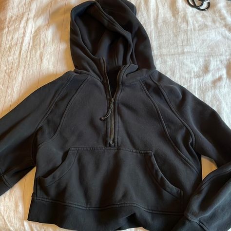 Lululemon Scuba Oversize Half Zip sweater Black Lulu Scuba Outfit, Scuba Zip Outfit, Lulu Scuba Half Zip Outfit, Lulu Scuba Half Zip, Lululemon Scuba Half Zip Outfit, Scuba Lululemon, Lululemon Scuba Half Zip, Scuba Half Zip, Scuba Sweater