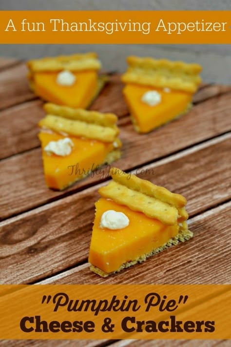 This Pumpkin Pie Cheese Crackers Thanksgiving Appetizer is made with crackers, cheese and cream cheese, but looks just like little pumpkin pie slices! Appetizer Thanksgiving, Mini Pumpkin Pies Recipe, Thanksgiving Appetizer, Thanksgiving Appetizer Recipes, Mini Pumpkin Pies, Pie Slice, Cheese Pumpkin, Pumpkin Pies, Delicious Thanksgiving