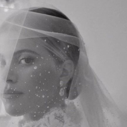 Dewdrop Wedding Veil, Sophia Richie Veil, Rain Drop Wedding Veil, Water Droplet Veil, Raindrop Wedding Veil, Rain Drop Veil, Sofia Richie Veil, Dewdrop Veil, Raindrop Veil