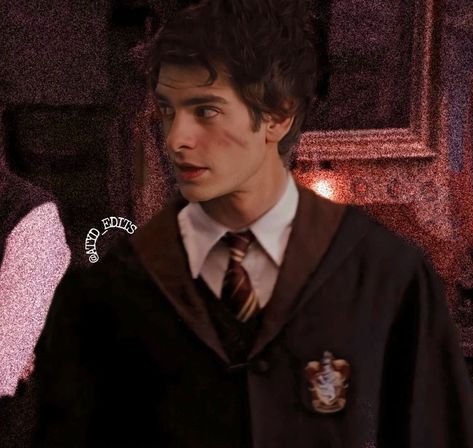 Marauders Moony Remus lupin Remus Lupin Icons, Remus Lupin Young, Remus Lupin Fancast, Remus John Lupin, Remus Lupin Marauders, Remus Lupin Moony, Andrew Garfield Spiderman, Garfield Spiderman, All The Young Dudes