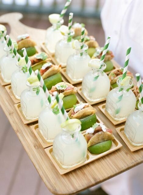 Cuban Wedding Food, Popsicle Cocktail, Food Stations, Wedding 2025, Maui Weddings, Snacks Für Party, Brunch Party, Party Food Appetizers, Tea Parties