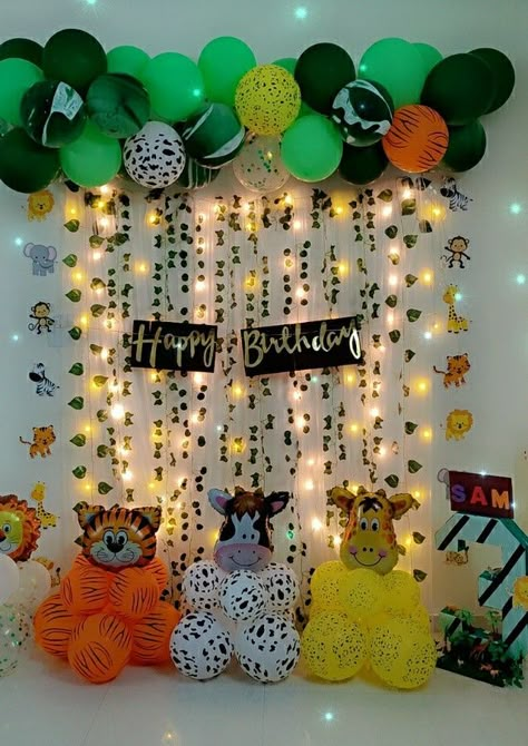 #junglethemebirthday #animalsbirthday Jungle Theme Decoration At Home, Jungle Theme Birthday Decoration At Home, Jungle Theme Birthday Decoration, Theme Birthday Decoration, Jungle Theme Decorations, Bday Stuff, Home Animals, Jungle Theme Birthday Party, Welcome Home Decorations