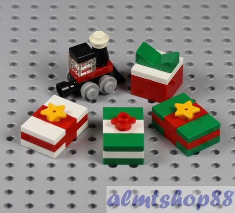 LEGO - 5 pcs XMas Presents & Train Lot - Santa Stockings Christmas Holiday | eBay Lego Stem Activities, Dit Christmas, Lego Presents, Lego Christmas Ornaments, Lego Christmas Village, Lego Basic, Lego Play, Lego Table Diy, Easy Lego Creations