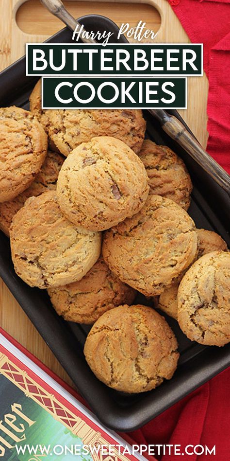 Butter Beer Cookies, Butterbeer Cookies, Butterbeer Fudge, Harry Potter Butterbeer, Beer Cookies, Harry Potter Butter Beer, Chocolate No Bake Cookies, Whoopie Pie Recipe, Butter Beer