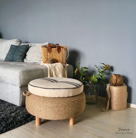 Rope Ottoman, Kursi Ban, Diy Industrial Furniture, Diy Room Decor Videos, Unique Furniture Pieces, Dekor Diy, Grain Sack, Diy Home Furniture, Funky Painted Furniture