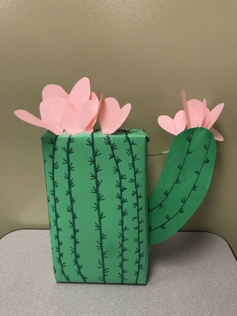 Heart cactus Valentine’s Day box Valentine Box Unicorn, Cactus Valentine, Girls Valentines Boxes, Valentine Boxes For School, Diy Valentines Box, Kids Valentine Boxes, Valentine Card Box, Paper Cactus, Valentine Mailbox