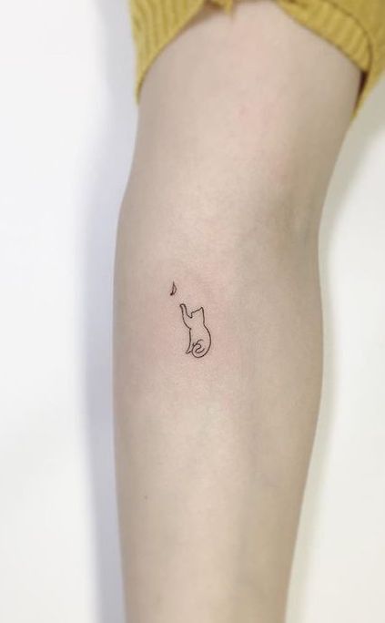 Cat outline with a music note tattoo | www.otziapp.com Small And Simple Tattoos, Tiny Cat Tattoo, Thumb Tattoos, Cute Cat Tattoo, Music Note Tattoo, Shape Tattoo, Note Tattoo, Small Tattoos Simple, Disney Tattoo