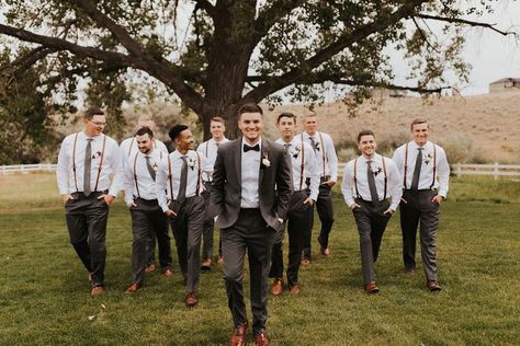 Wedding Photo Ideas Bride With Groomsmen, Groomsmen Photoshoot Ideas Before Wedding, Wedding Crew Pictures, Groom Wedding Party Photos, Wedding Picture Poses Groomsmen, Groomsmen Shoot Ideas, Groomsmen Pictorial Ideas, Best Wedding Party Photos, Wedding Pictures Group Shots