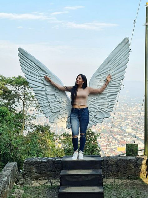 Wings Selfie Point, Selfie Point Ideas For Garden, Selfie Point Ideas, Selfie Point, Outdoor Photo Booths, Restaurant Kitchen Design, Mural Art Design, Selfie Wall, Bamboo House Design