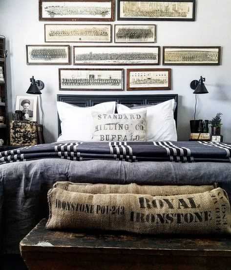 Boys Military Bedroom, Military Themed Bedroom, Military Bedroom Ideas, Vintage Military Decor, Boys Army Room, Aviation Bedroom, Preteen Boys Bedroom, Military Bedroom, Camo Room