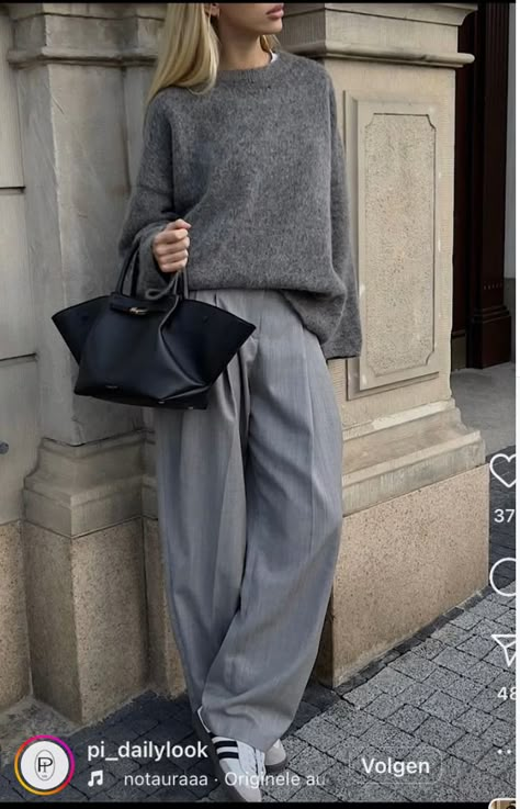 Fashion Outfits Aesthetic, Grey Pants Outfit, Outfit Ideas Autumn, Teaching Outfits, Sleek Dress, Pantalon Large, 2024 Fashion, Grey Pants, Outfit Inspo Fall