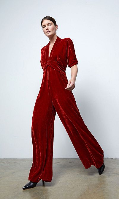 Red Velvet Jumpsuit, Maxi Casual Dress, Menswear Design, Comfortable Maxi Dresses, Rare Fashion, Velvet Jumpsuit, Dress Pockets, Large Clothes, Rocker Chic